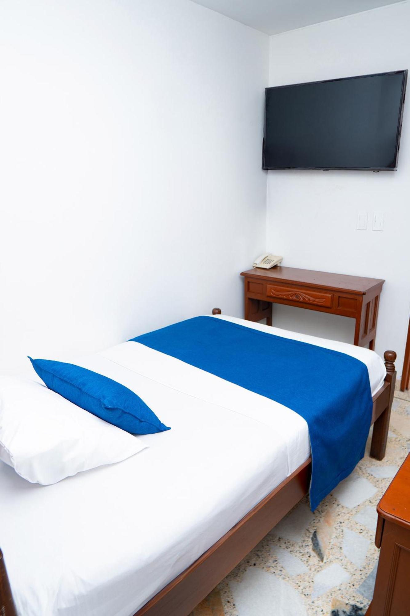 Hotel Steven Buenaventura Ngoại thất bức ảnh