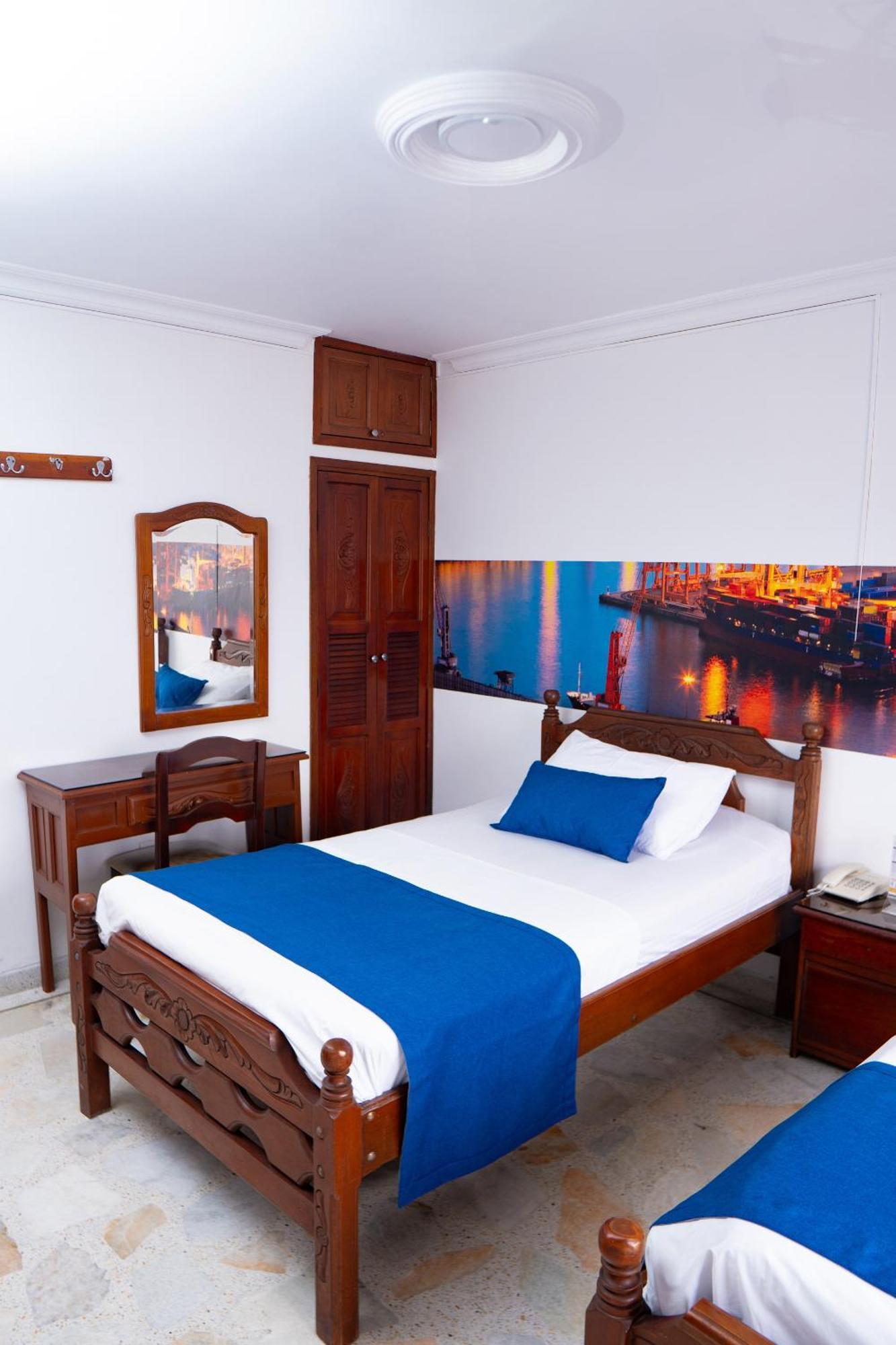 Hotel Steven Buenaventura Ngoại thất bức ảnh