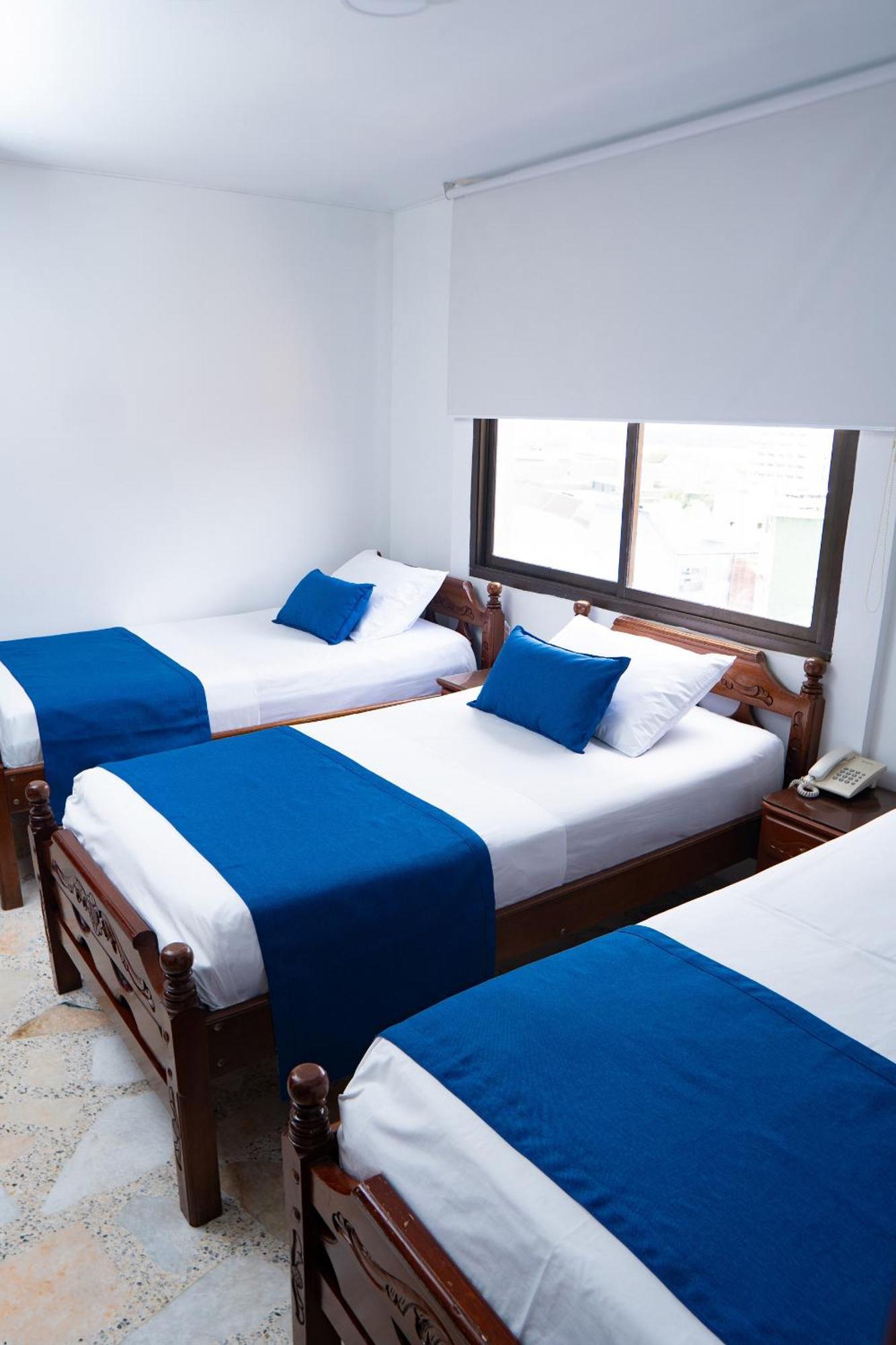 Hotel Steven Buenaventura Ngoại thất bức ảnh